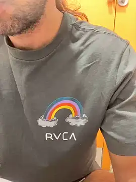 Lucascacaca online show from December 2024 03:00:02 PM