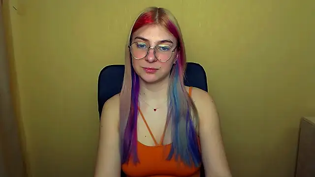 Snapshot of Luna_Lush_ chatting on March 2025 08:45:01 AM Luna Lush online show from March 2025 08:45:01 AM