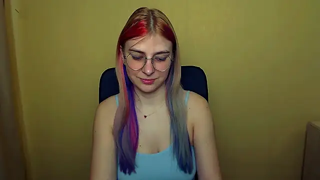 Snapshot of Luna_Lush_ chatting on March 2025 09:34:02 AM Luna Lush online show from March 2025 09:34:02 AM