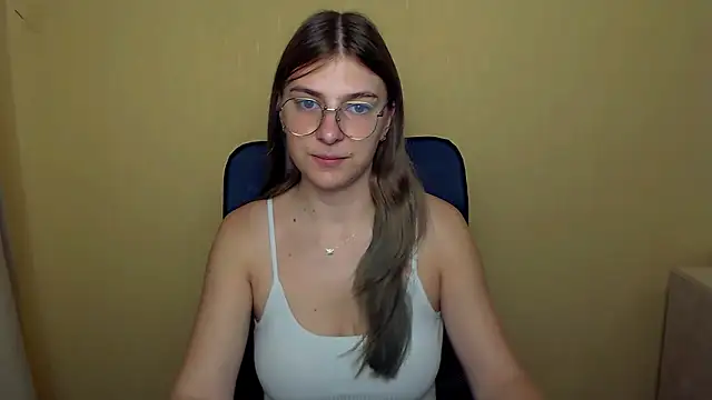 Snapshot of Luna_Lush_ chatting on September 2025 08:58:02 AM Luna Lush online show from September 2025 08:58:02 AM