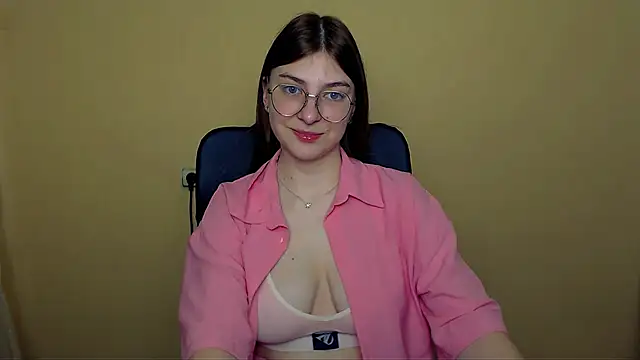Snapshot of Luna_Lush_ chatting on March 2026 08:26:01 AM Luna Lush online show from March 2026 08:26:01 AM