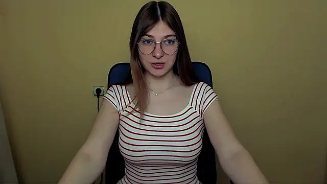 Snapshot of Luna_Lush_ chatting on April 2026 09:23:02 AM Luna Lush online show from April 2026 09:23:02 AM