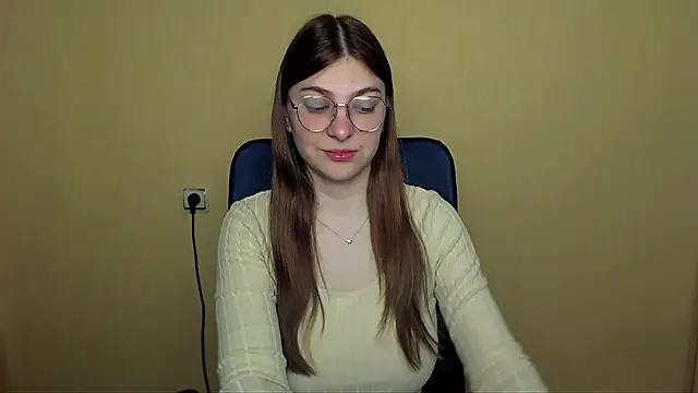 Snapshot of Luna_Lush_ chatting on April 2026 08:41:01 AM Luna Lush online show from April 2026 08:41:01 AM