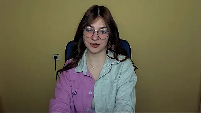 Snapshot of Luna_Lush_ chatting on May 2026 08:41:02 AM Luna Lush online show from May 2026 08:41:02 AM