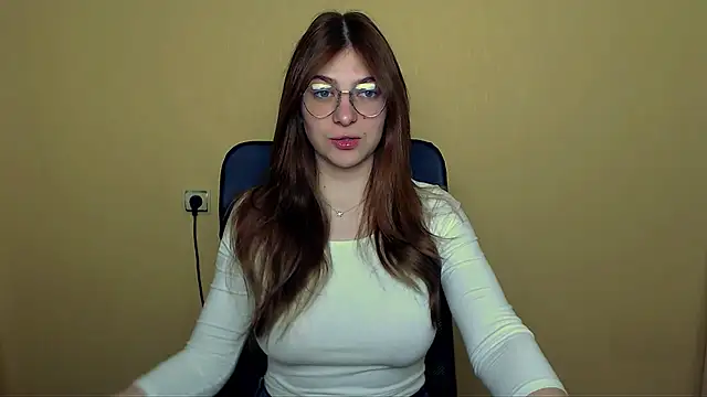 Snapshot of Luna_Lush_ chatting on May 2026 08:30:01 AM Luna Lush online show from May 2026 08:30:01 AM