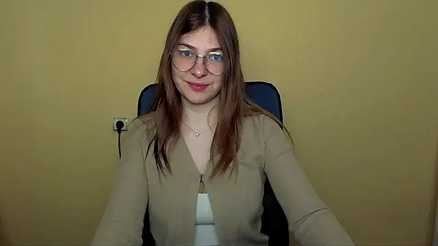 Snapshot of Luna_Lush_ chatting on May 2026 09:50:02 AM Luna Lush online show from May 2026 09:50:02 AM