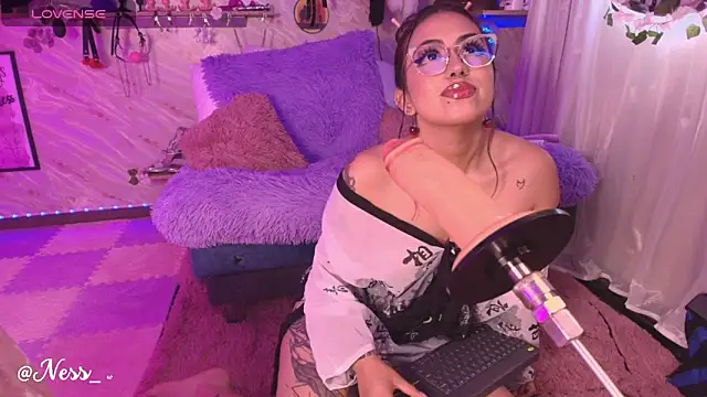 Snapshot of ness_wi chatting on March 2026 02:41:02 AM ness wi online show from March 2026 02:41:02 AM