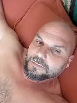 Javierchico online show from May 2026 10:23:02 AM