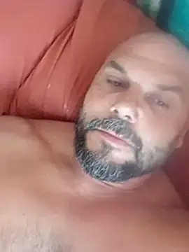 Javierchico online show from June 2026 06:03:02 AM