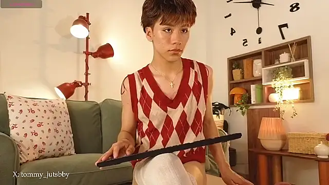 Tommyfoxboy online show from July 2026 01:14:02 PM