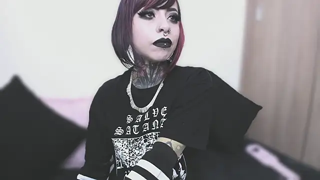 NikkiRamone online show from September 2025 10:48:01 AM