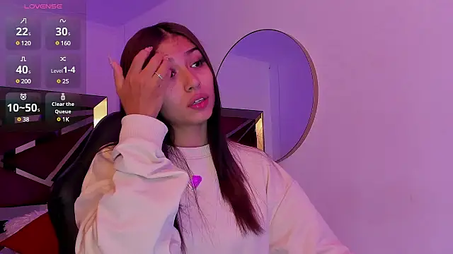 Snapshot of ZaraLim chatting on December 2024 11:55:01 AM ZaraLim online show from December 2024 11:55:01 AM