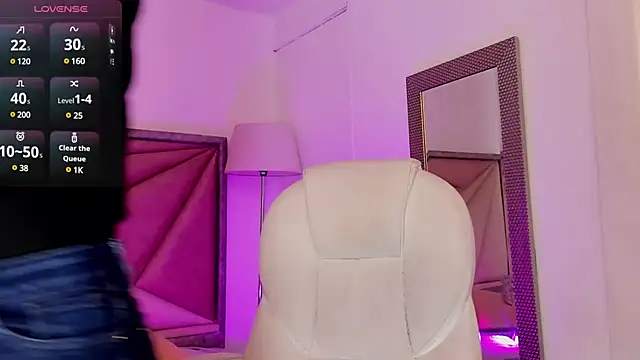 Snapshot of ZaraLim chatting on December 2024 12:08:02 PM ZaraLim online show from December 2024 12:08:02 PM