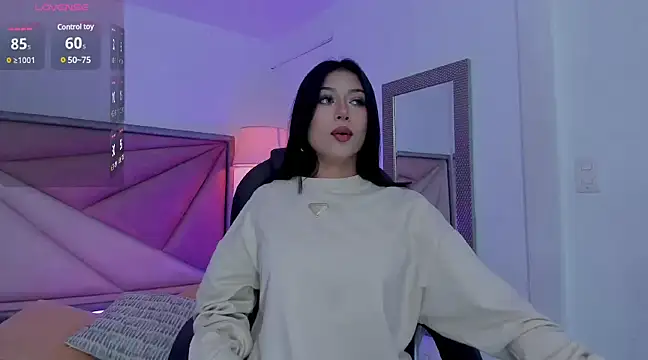 Snapshot of ZaraLim chatting on February 2025 12:26:02 PM ZaraLim online show from February 2025 12:26:02 PM