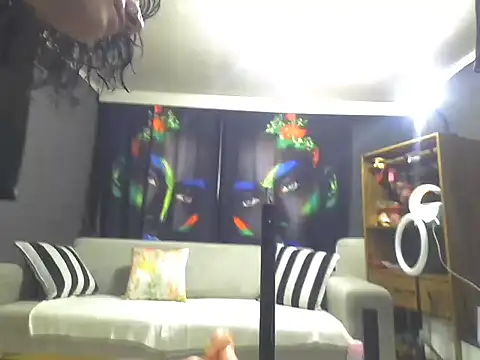 Bitter  online show from February 2025 12:08:01 AM