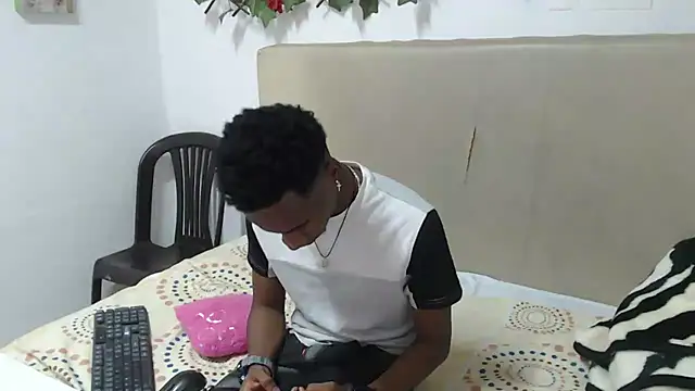 amarijones online show from January 2025 03:50:02 AM