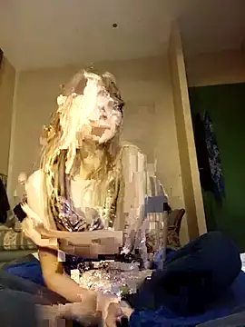 Snapshot of ElektrikFrancaise chatting on November 2025 03:56:01 PM ElektrikFrancaise online show from November 2025 03:56:01 PM