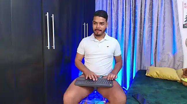 thiagowes online show from December 2024 12:14:02 AM