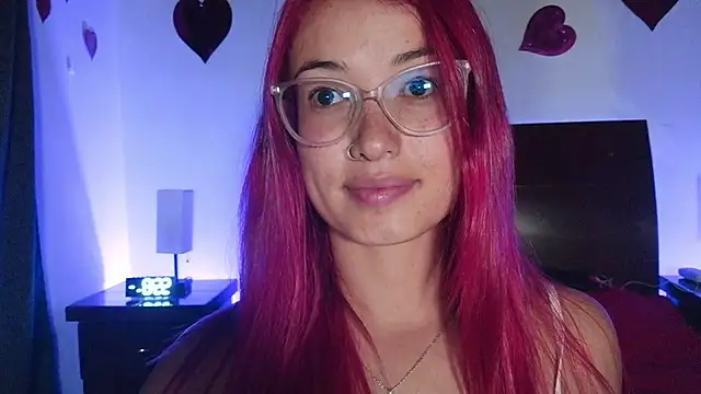 luccycollins  online show from February 2026 01:23:02 AM