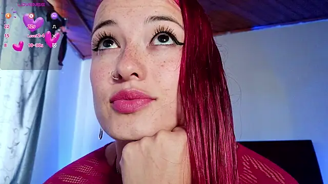 luccycollins  online show from May 2026 02:47:01 PM