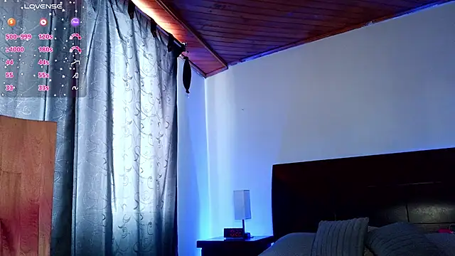 luccycollins  online show from June 2026 03:22:01 PM