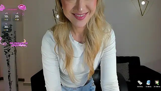 RebeccaHudson online show from January 2026 07:48:02 PM