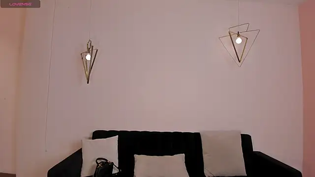 RebeccaHudson online show from May 2026 07:52:02 PM