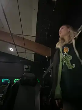 M1ssyk1ssy online show from January 2025 11:07:01 PM