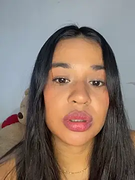 Aitana98  online show from December 2025 01:56:02 AM