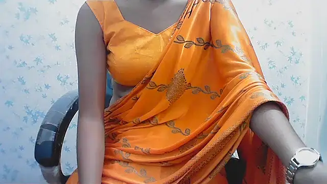 collage hoty online show from April 2026 04:15:02 AM
