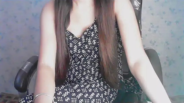 collage hoty online show from July 2026 10:50:01 AM