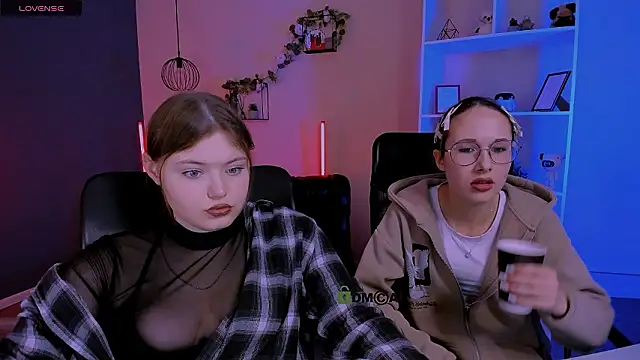 Snapshot of nikole_kitt chatting on March 2026 08:03:01 PM nikole kitt online show from March 2026 08:03:01 PM