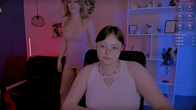 nikole kitt online show from May 2026 01:56:01 AM