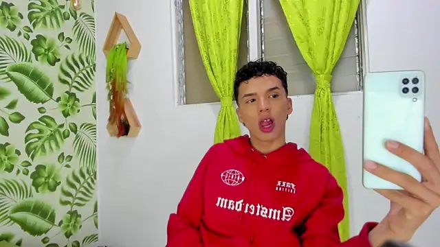 SEANTROYY online show from March 2025 04:03:02 AM