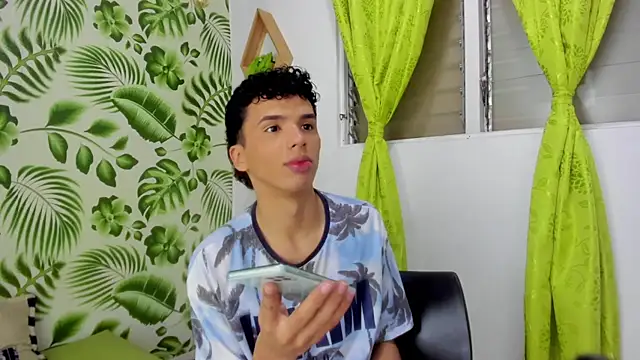 SEANTROYY online show from March 2025 03:52:02 AM