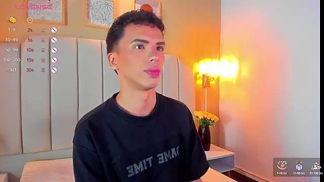 SEANTROYY online show from September 2025 04:01:01 AM