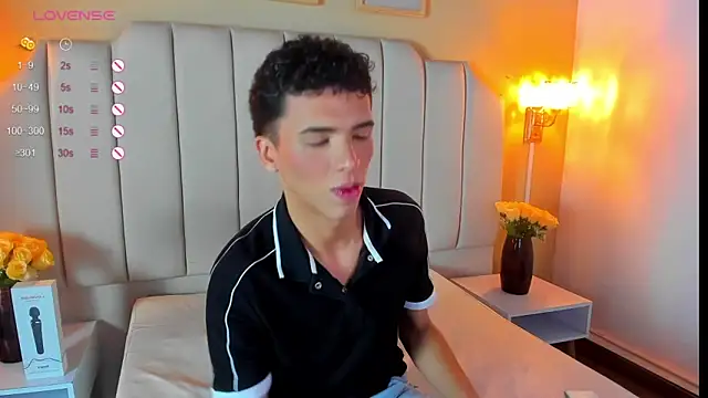 SEANTROYY online show from September 2025 03:52:02 AM