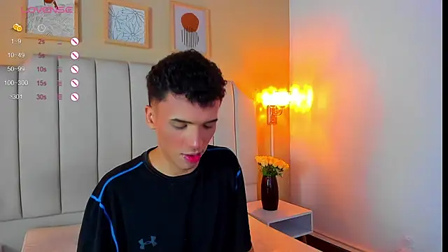 SEANTROYY online show from September 2025 03:55:02 AM