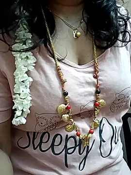 gaurika18 online show from March 2025 11:54:02 PM