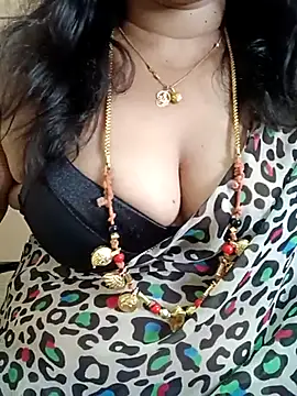 gaurika18 online show from March 2025 05:19:01 AM