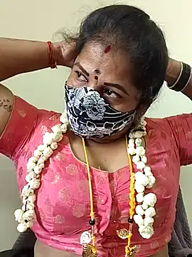 gaurika18 online show from May 2026 06:44:02 AM