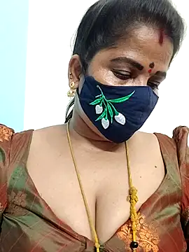 gaurika18 online show from June 2026 04:27:02 PM