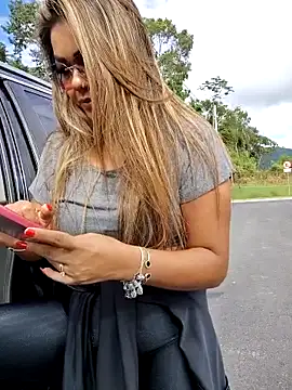 Snapshot of giselxxx_hot chatting on March 2025 12:35:02 PM giselxxx hot online show from March 2025 12:35:02 PM