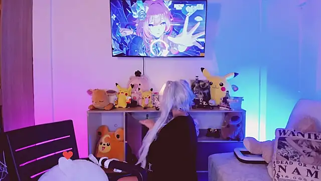 Lilith Asami online show from July 2026 10:12:02 AM