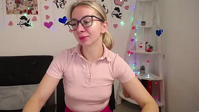 Snapshot of VasilisaSii chatting on January 2025 06:34:01 AM VasilisaSii online show from January 2025 06:34:01 AM