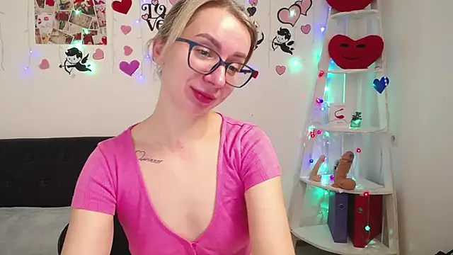 Snapshot of VasilisaSii chatting on February 2025 06:31:01 AM VasilisaSii online show from February 2025 06:31:01 AM