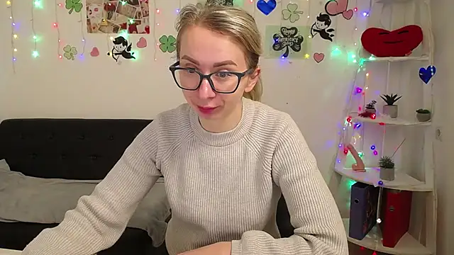 Snapshot of VasilisaSii chatting on March 2025 06:03:01 AM VasilisaSii online show from March 2025 06:03:01 AM