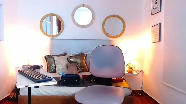 zoe hecate sexx online show from April 2026 10:42:02 PM