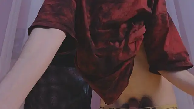 Snapshot of TommieH chatting on February 2025 08:39:02 AM TommieH online show from February 2025 08:39:02 AM