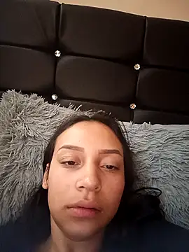 Snapshot of emma_ambar chatting on September 2025 05:35:02 PM emma ambar online show from September 2025 05:35:02 PM